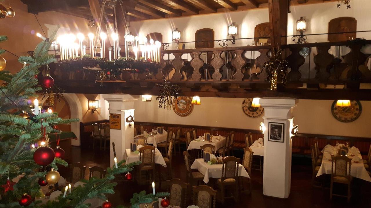 Gasthof & Hotel Zur Post Wallgau Ngoại thất bức ảnh