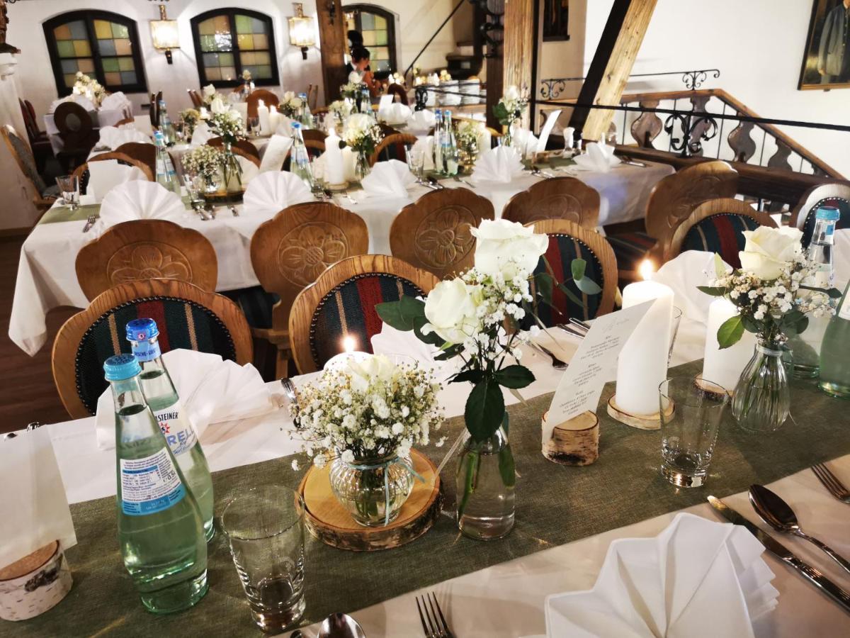 Gasthof & Hotel Zur Post Wallgau Ngoại thất bức ảnh