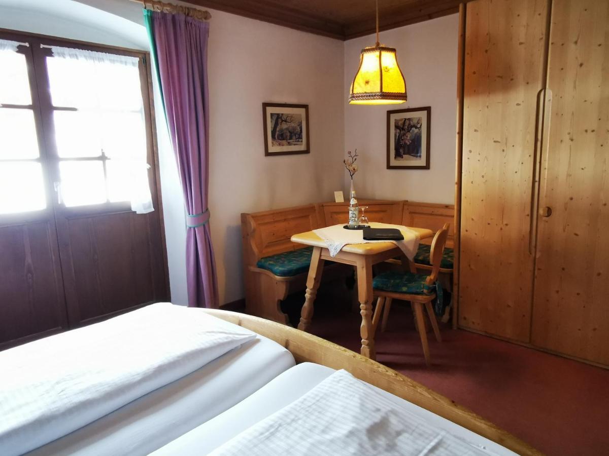 Gasthof & Hotel Zur Post Wallgau Ngoại thất bức ảnh