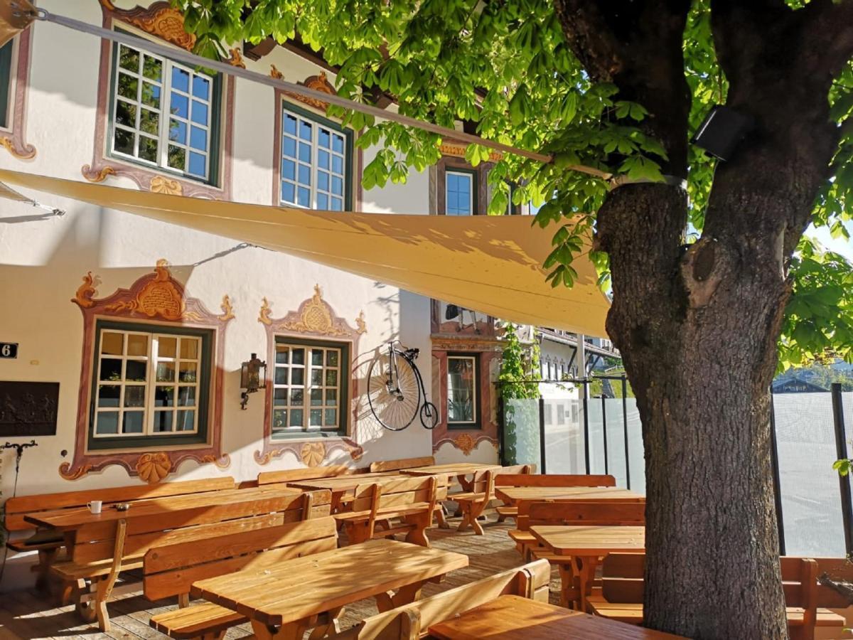 Gasthof & Hotel Zur Post Wallgau Ngoại thất bức ảnh