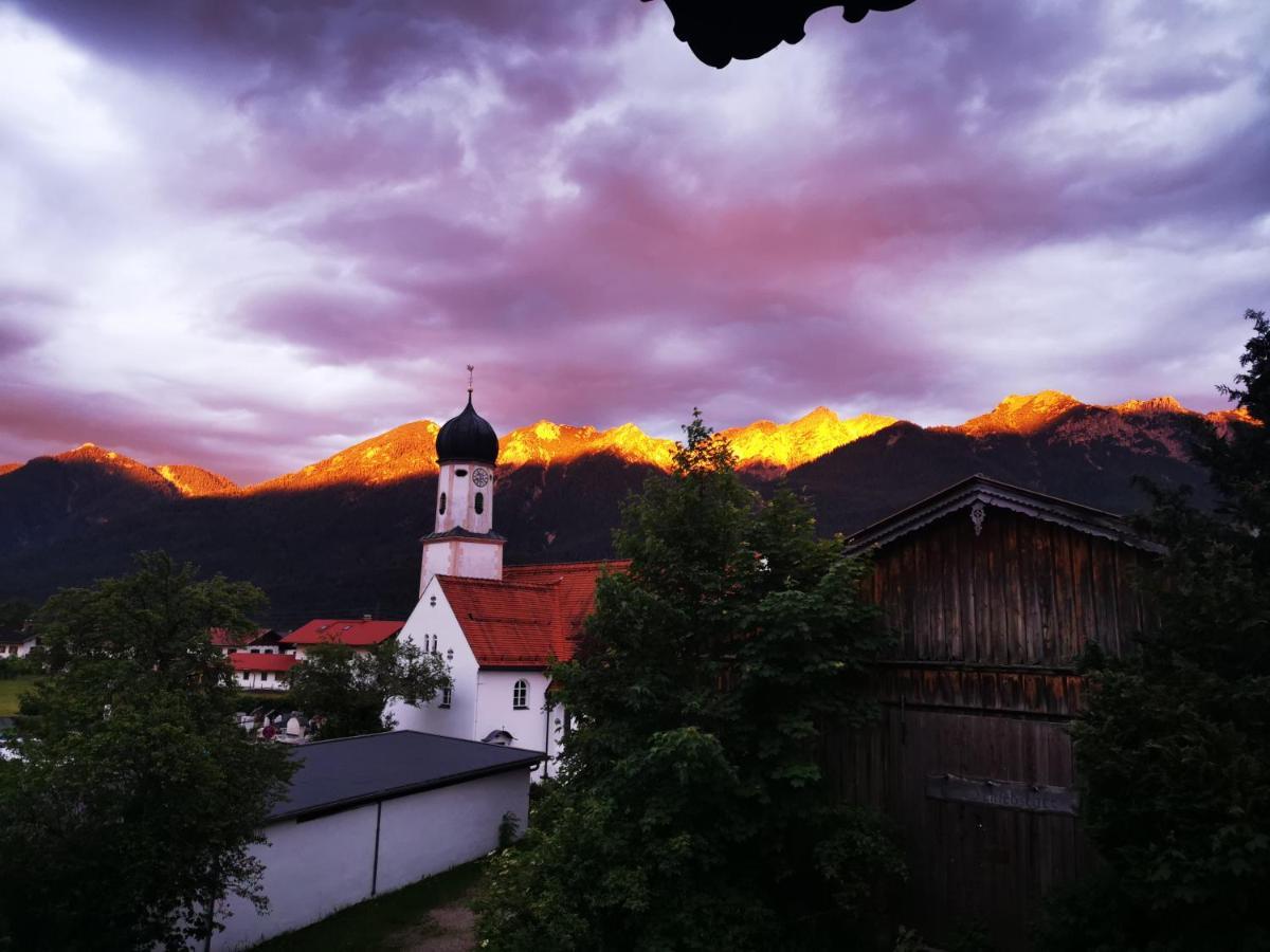 Gasthof & Hotel Zur Post Wallgau Ngoại thất bức ảnh